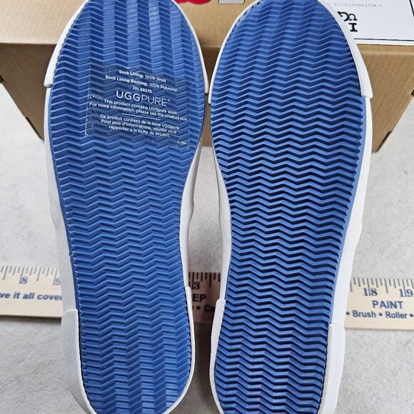 NEW UGG Australia Eyan II Paisley Canvas Boat Style Sneakers w/ Sheepskin Insole - Picture 5 of 5